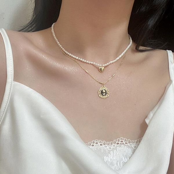 chains aomu vintage gold color freshwater pearl metal heart flower necklace irregular geometric double-layer clavicle chain for women, Silver
chains aomu vintage gold color freshwater pearl metal heart flower necklace irregular geometric double-layer clavicle chain for women, Silver