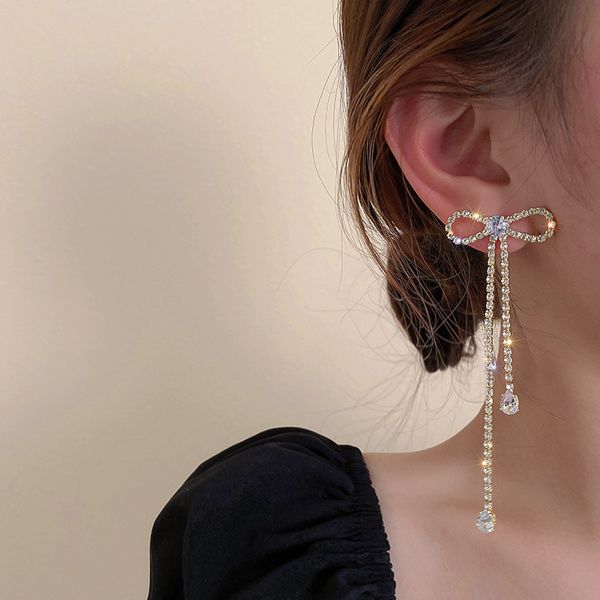 925 silver needle diamond bow earrings temperament design simple earrings fashion exaggeration celebrity earrings female, Golden;silver
925 silver needle diamond bow earrings temperament design simple earrings fashion exaggeration celebrity earrings female, Golden;silver