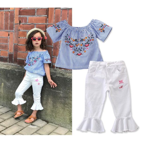 clothing sets 2021 summer children's striped embroidery + white flared pants suit
clothing sets 2021 summer children's striped embroidery + white flared pants suit