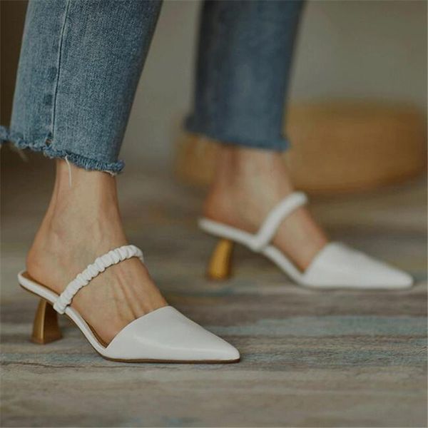 slippers french retro pumps women's sandals summer ladies pointed mid heel femmes sandales female leather folds fashion woman, Black 
slippers french retro pumps women's sandals summer ladies pointed mid heel femmes sandales female leather folds fashion woman, Black
