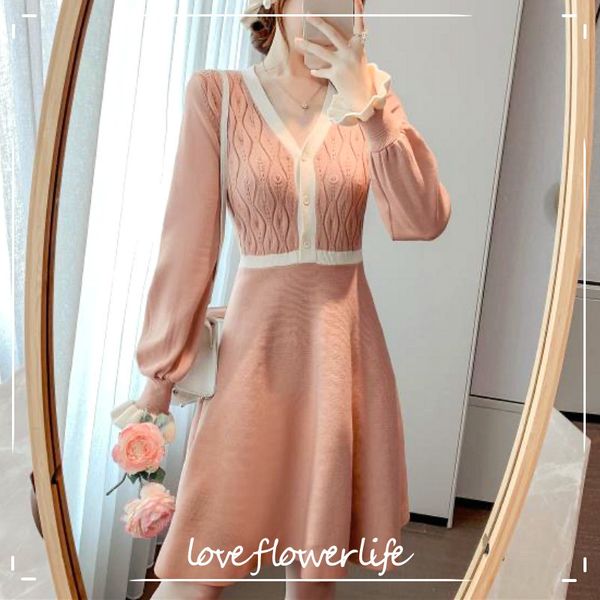 winter knitted dress women elegant v-neck button office sweater mini dress casual long sleeve dress korean autumn 210521, Black;gray
winter knitted dress women elegant v-neck button office sweater mini dress casual long sleeve dress korean autumn 210521, Black;gray