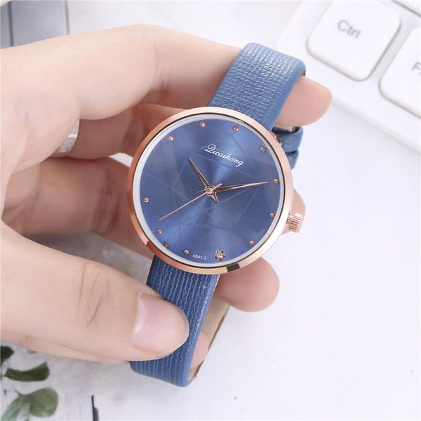 wristwatches reloj watches women casual quartz watch leather analog wrist fashion ladies clock gift zegarki damskie 2021 *q, Slivery;brown
wristwatches reloj watches women casual quartz watch leather analog wrist fashion ladies clock gift zegarki damskie 2021 *q, Slivery;brown