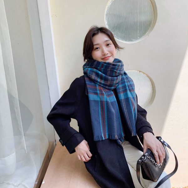 autumn winter imitation cashmere street in japan and south korea medium long line lattice shawl women's warm scarf, Blue;gray
autumn winter imitation cashmere street in japan and south korea medium long line lattice shawl women's warm scarf, Blue;gray