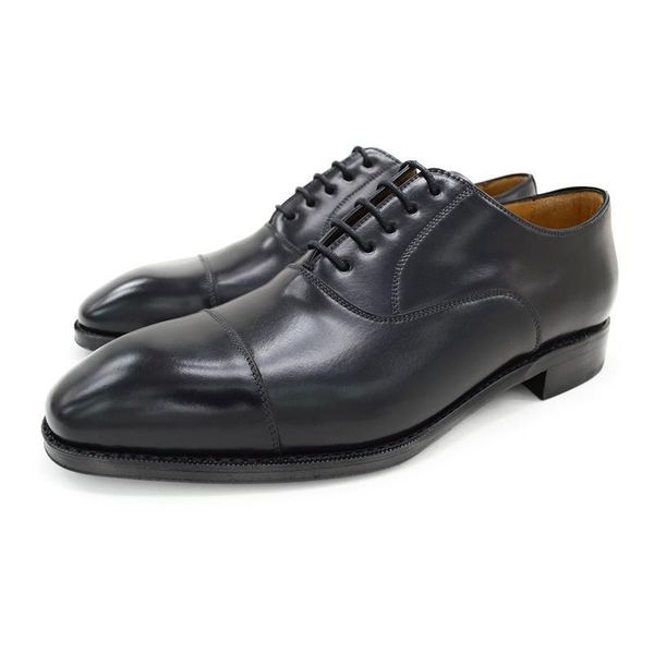 dress shoes oxford black wedding party formal office men business designer bridegroom genuine leather 
dress shoes oxford black wedding party formal office men business designer bridegroom genuine leather