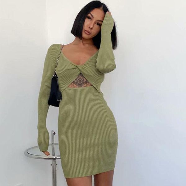casual dresses 2021 women pure army green v-neck long sleeve mini dress female vintage hollow out temperament tight, Black;gray
casual dresses 2021 women pure army green v-neck long sleeve mini dress female vintage hollow out temperament tight, Black;gray