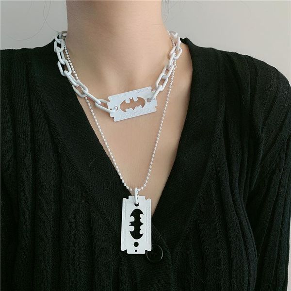 Chains Hip-Hop Exaggerated Blade Shape Necklace Men And Women Metal Black White Thick Chain Pendant Personality Clavicle, Silver
Chains Hip-Hop Exaggerated Blade Shape Necklace Men And Women Metal Black White Thick Chain Pendant Personality Clavicle, Silver