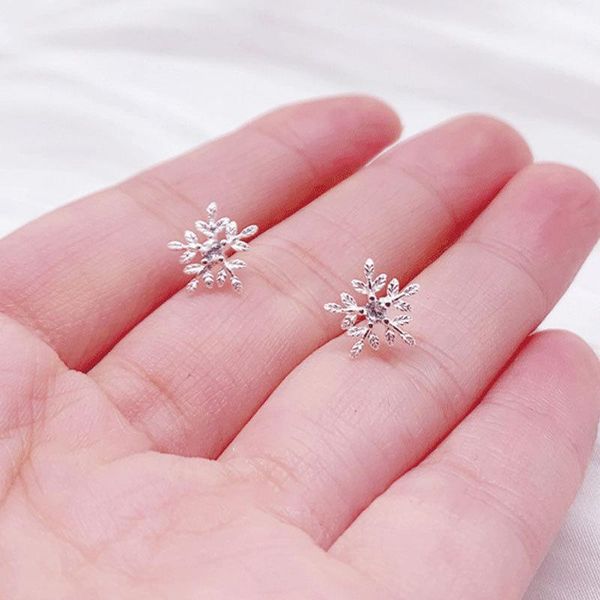 stud miuoxion retro snowflake zircon earrings fashion personality punk party jewelry for women feature namour charm gift all seasons, Golden;silver
stud miuoxion retro snowflake zircon earrings fashion personality punk party jewelry for women feature namour charm gift all seasons, Golden;silver