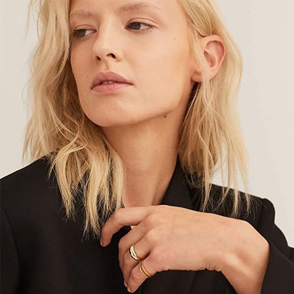 fashion stars zircon geometry ring 6 7 8 9 10 size gold color copper for women man gift jewelry wholesale wedding rings, Slivery;golden
fashion stars zircon geometry ring 6 7 8 9 10 size gold color copper for women man gift jewelry wholesale wedding rings, Slivery;golden