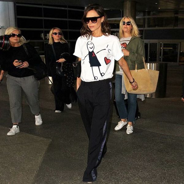 pants fashion suits beisao vs yangmi same 19 spring and summer women's cartoon printed white t-shirt + contrast wide leg
pants fashion suits beisao vs yangmi same 19 spring and summer women's cartoon printed white t-shirt + contrast wide leg