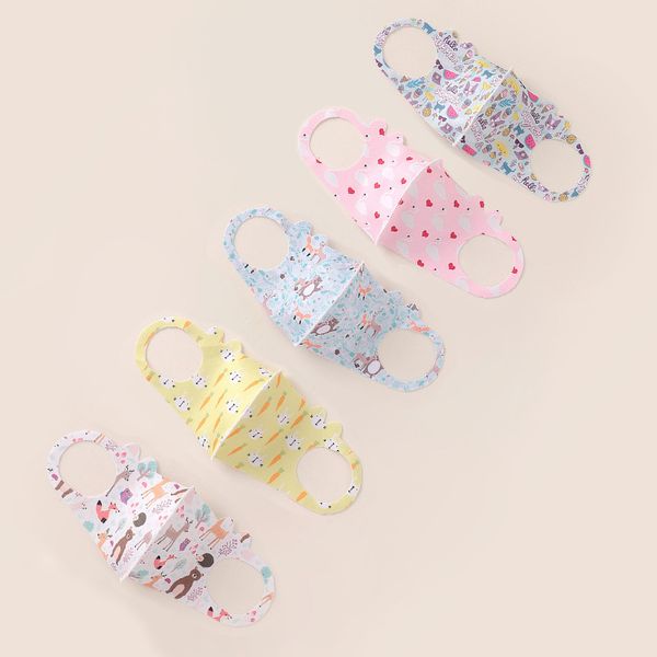 3-12 children's years old summer thin printed ice silk cotton cute mask pattern dustproof, breathable and sunscreen
3-12 children's years old summer thin printed ice silk cotton cute mask pattern dustproof, breathable and sunscreen