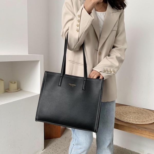 evening bags 2021 solid color shoulder bag women hand ladies pu leather women's office big tote lady high capacity handbags and purses
evening bags 2021 solid color shoulder bag women hand ladies pu leather women's office big tote lady high capacity handbags and purses