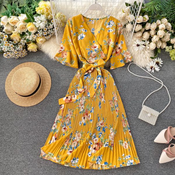 boho 2021 v neck floral print summer bandage dress midi long chiffon party women casual elegant pleated beach holiday dresses, Black;gray
boho 2021 v neck floral print summer bandage dress midi long chiffon party women casual elegant pleated beach holiday dresses, Black;gray