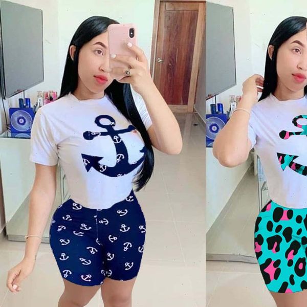 summer s suits sports women tracksuits suit casual printing round neck t shirt shorts two piece set, Gray
summer s suits sports women tracksuits suit casual printing round neck t shirt shorts two piece set, Gray