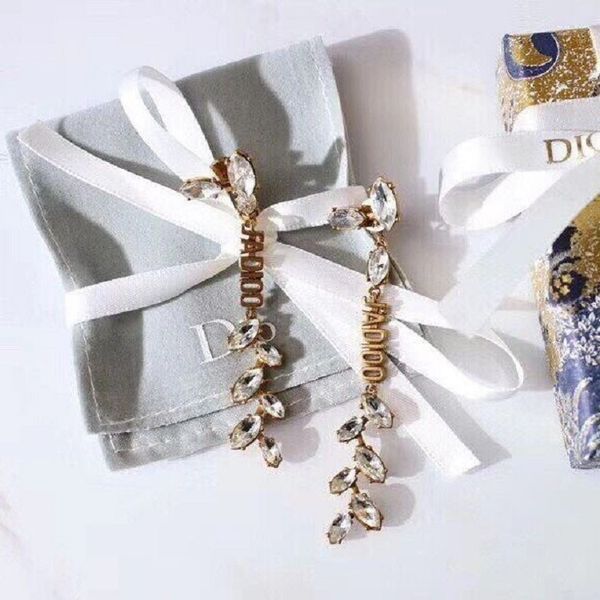 designer jewelry earrings new tassel letter wheat earrings super version, Silver
designer jewelry earrings new tassel letter wheat earrings super version, Silver