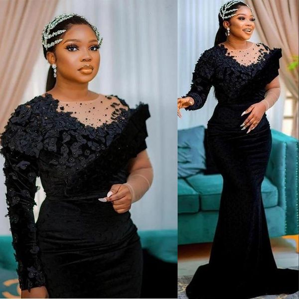 2021 arabic black velvet mermaid prom dresses plus size lace appliques hand made flowers pearls evening gowns vestido de novia long sleeves
2021 arabic black velvet mermaid prom dresses plus size lace appliques hand made flowers pearls evening gowns vestido de novia long sleeves
