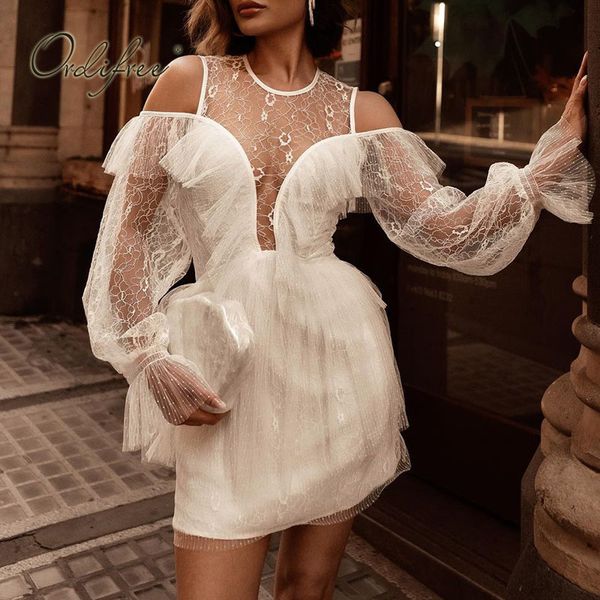 summer women mini party long sleeve mesh white lace bodycon short ruffle tulle dress 210415, Black;gray
summer women mini party long sleeve mesh white lace bodycon short ruffle tulle dress 210415, Black;gray