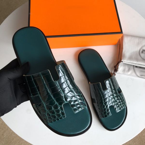 2021 designer fashion luxurys men slippers summer beach genuine leather rivet slipper flip flops sandals man casual flat slides with box lar, Black
2021 designer fashion luxurys men slippers summer beach genuine leather rivet slipper flip flops sandals man casual flat slides with box lar, Black