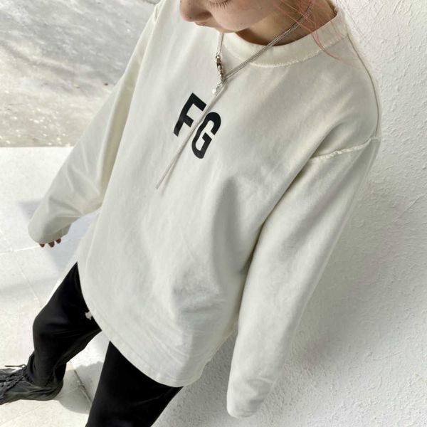 wuus * letter printed long sleeve t-shirt 2020 spring new cotton loose bottomed sweater, Black
wuus * letter printed long sleeve t-shirt 2020 spring new cotton loose bottomed sweater, Black