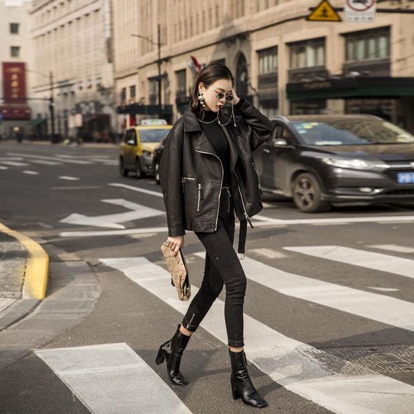 women's leather & faux 2021 spring autumn woman loose pu coats female black jacket coat ladies jackets outerwear q119
women's leather & faux 2021 spring autumn woman loose pu coats female black jacket coat ladies jackets outerwear q119