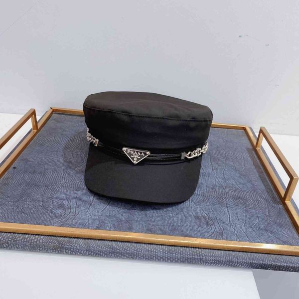 p family ~ correct version 21 autumn and winter new chain gaoding fashion street bombing military hat cotton yuppie handsome newspaper
p family ~ correct version 21 autumn and winter new chain gaoding fashion street bombing military hat cotton yuppie handsome newspaper
