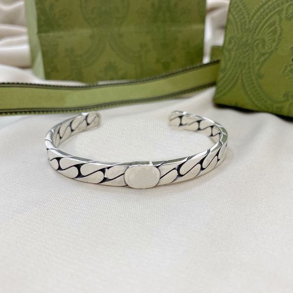 luxury designer bangle striped letter bracelet simple universal silver plated retro bracelets supply, Black
luxury designer bangle striped letter bracelet simple universal silver plated retro bracelets supply, Black