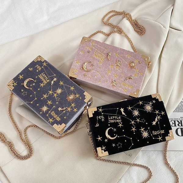 evening bags summer bag 2021 niche design single shoulder messenger female chain fashion all-match
evening bags summer bag 2021 niche design single shoulder messenger female chain fashion all-match