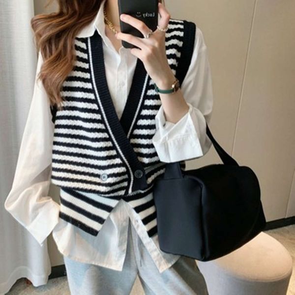 autumn women's clothing autumn korean knitted vest women's early autumn loose coat sweater cardigan, White;black
autumn women's clothing autumn korean knitted vest women's early autumn loose coat sweater cardigan, White;black