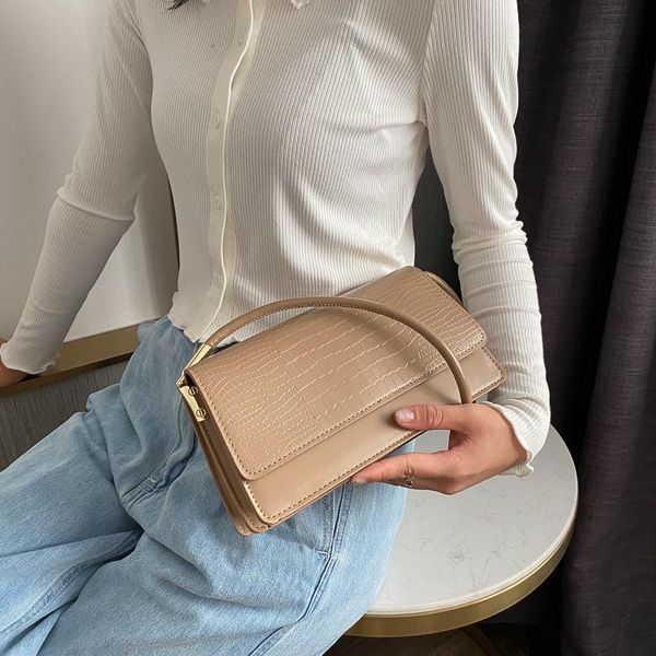 evening bags underarm baguette bag handbag backpack women shoulder female designer fashion 2021 pu leather all-match crocodile pattern
evening bags underarm baguette bag handbag backpack women shoulder female designer fashion 2021 pu leather all-match crocodile pattern