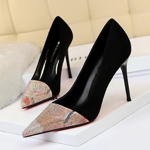 dress shoes nightclub ny high heels women's thin heeled suede shallow mouth pointed color matching crystal shoes, Black
dress shoes nightclub ny high heels women's thin heeled suede shallow mouth pointed color matching crystal shoes, Black