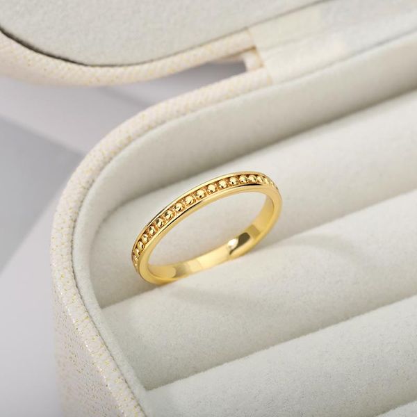 wedding rings round shape for women stainless steel gold silver color finger ring vintage mother party fashion jewelry gift, Slivery;golden
wedding rings round shape for women stainless steel gold silver color finger ring vintage mother party fashion jewelry gift, Slivery;golden