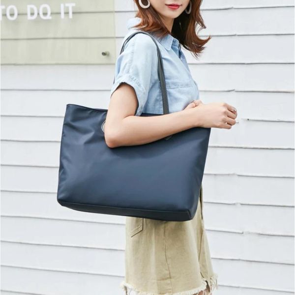 evening bags shoulder bag for women 2021 oxford cloth fashion tote solid color purse designer handbags sac main femme
evening bags shoulder bag for women 2021 oxford cloth fashion tote solid color purse designer handbags sac main femme