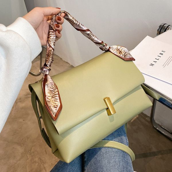 lightweight and soft leather ladies handbag summer new style simple shoulder strap messenger bag lady cross-shaped handbag tote
lightweight and soft leather ladies handbag summer new style simple shoulder strap messenger bag lady cross-shaped handbag tote