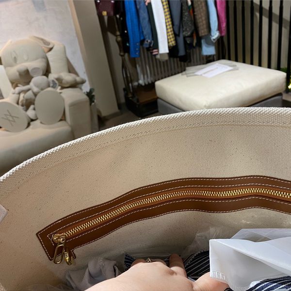 retro handbags luxurys designers bags shopping bag handbag all-match shop bagss three color choose high capacity and casual style zzl2011251
retro handbags luxurys designers bags shopping bag handbag all-match shop bagss three color choose high capacity and casual style zzl2011251