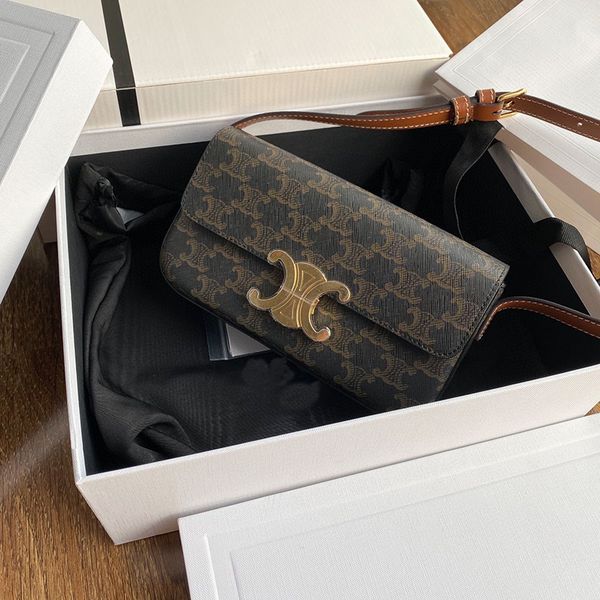 design hand triumphal underarm lisa same old flower square leather one shoulder club bag 8wpx
design hand triumphal underarm lisa same old flower square leather one shoulder club bag 8wpx