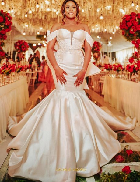 arabic aso ebi 2021 lace beaded mermaid wedding gowns sweetheart bow satin vintage bridal dresses zj456, White
arabic aso ebi 2021 lace beaded mermaid wedding gowns sweetheart bow satin vintage bridal dresses zj456, White