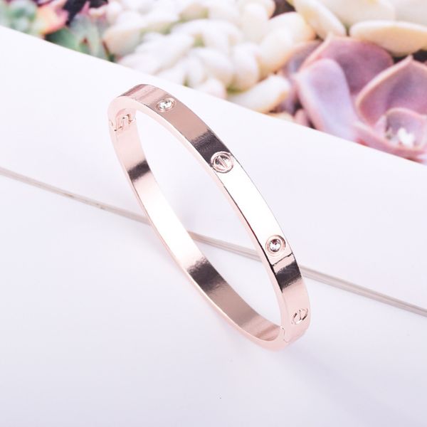 hand catenary korean 18k rose gold plated diamond bracelet lovers bracelet jewelry, Golden;silver
hand catenary korean 18k rose gold plated diamond bracelet lovers bracelet jewelry, Golden;silver