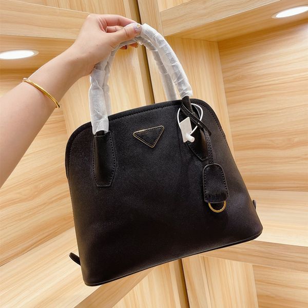 designer luxury bag handbags shoulder bags handbag genuine leather high-quality different colors high-capacity fashion brand with original b
designer luxury bag handbags shoulder bags handbag genuine leather high-quality different colors high-capacity fashion brand with original b