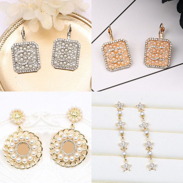 20colors 18k gold plated luxury brand designers letters stud earrings geometric women rhinestone pearl earring wedding party jewerlry access, Golden;silver
20colors 18k gold plated luxury brand designers letters stud earrings geometric women rhinestone pearl earring wedding party jewerlry access, Golden;silver