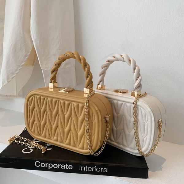 cross body rope handle pu leather small box crossbody women's bag 2021 travel fashion chains shoulder simple shopper handbags female
cross body rope handle pu leather small box crossbody women's bag 2021 travel fashion chains shoulder simple shopper handbags female