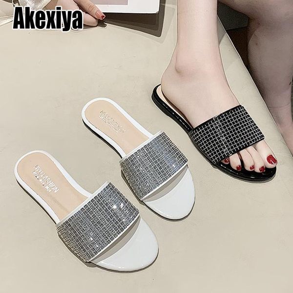 rhinestone slippers women fashion wild beach flip flops bright flat bottom outdoor sandals for shoes o349, Black
rhinestone slippers women fashion wild beach flip flops bright flat bottom outdoor sandals for shoes o349, Black