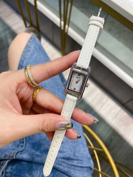 2021 montre h branded women watch square golden steel shell black leather strap white dial two hands quartz movement ladies wristwatch, Slivery;brown
2021 montre h branded women watch square golden steel shell black leather strap white dial two hands quartz movement ladies wristwatch, Slivery;brown