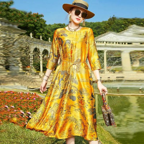 casual dresses loose fashion large size retro print dress women summer elegant three quarter a-line mulberry silk long female re2102, Black;gray
casual dresses loose fashion large size retro print dress women summer elegant three quarter a-line mulberry silk long female re2102, Black;gray