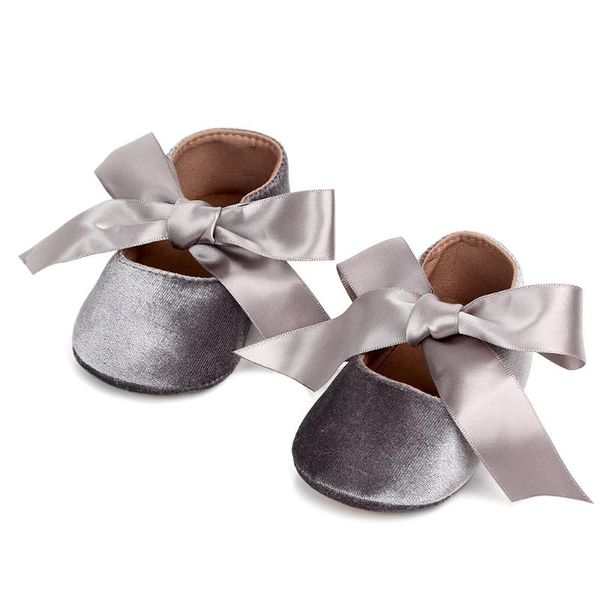 first walkers fashion baby girl soft shoes cotton with riband bow lace up born for 0-18 months girls princess 
first walkers fashion baby girl soft shoes cotton with riband bow lace up born for 0-18 months girls princess