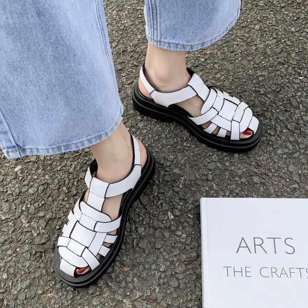 female sandal comfort shoes for women breathable closed toe sandals 2022 womens shoes ladies comfort block retro gladiator, Black;white
female sandal comfort shoes for women breathable closed toe sandals 2022 womens shoes ladies comfort block retro gladiator, Black;white