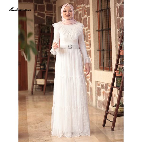 2021 new chiffon muslim wedding es with hijab long sleeves floor length back lace custom made garden arabic gelinlik yz26, White
2021 new chiffon muslim wedding es with hijab long sleeves floor length back lace custom made garden arabic gelinlik yz26, White