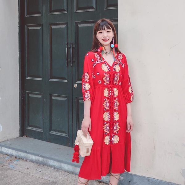 casual dresses film bohemia national wind v-neck hubble-bubble sleeve heavy embroidery dress cardigan girlfriends four color, Black;gray
casual dresses film bohemia national wind v-neck hubble-bubble sleeve heavy embroidery dress cardigan girlfriends four color, Black;gray