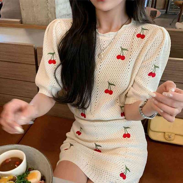 French Gentle Wind Embroidery Little Cherry V-neck Knitting Cardigan Jacket Dress Hollow Out Suit Dress With Short Sleeves, Gray
French Gentle Wind Embroidery Little Cherry V-neck Knitting Cardigan Jacket Dress Hollow Out Suit Dress With Short Sleeves, Gray