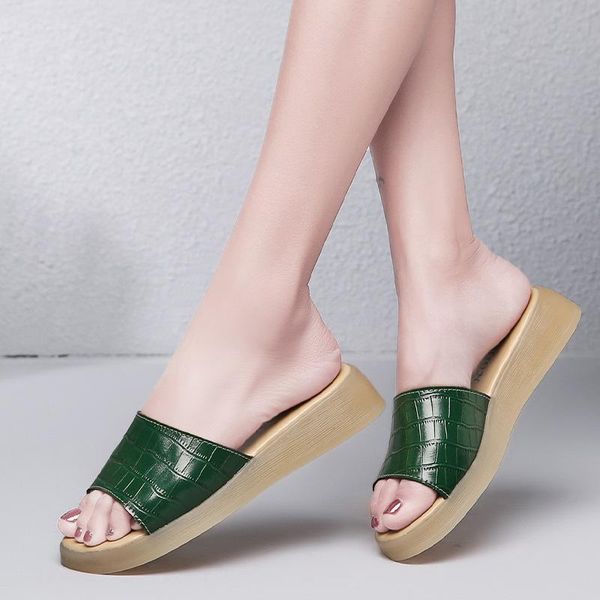 slippers 2021 summer women flat sandals shoes slides beach platform slip-on round toe green flip flops, Black
slippers 2021 summer women flat sandals shoes slides beach platform slip-on round toe green flip flops, Black