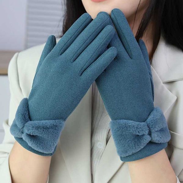 five fingers gloves 2021 fashion winter autumn women cute furry bowknot warm full finger mittens elegant female touch screen, Blue;gray
five fingers gloves 2021 fashion winter autumn women cute furry bowknot warm full finger mittens elegant female touch screen, Blue;gray