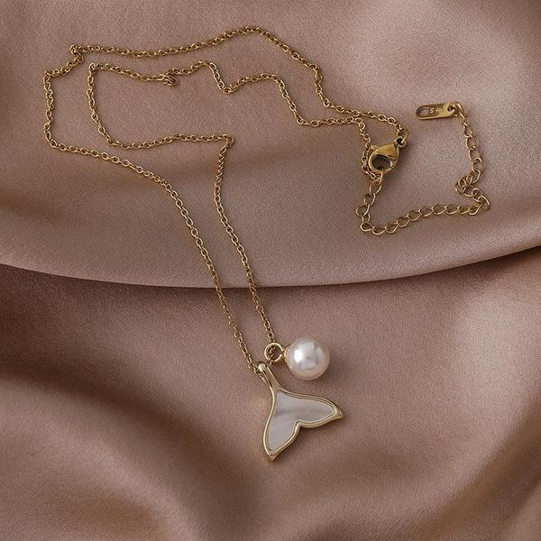 pendant necklaces 2021 temperament simple white shell fishtail mitation pearl necklace korean fashion women's accessories jewelry, Silver
pendant necklaces 2021 temperament simple white shell fishtail mitation pearl necklace korean fashion women's accessories jewelry, Silver
